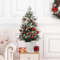 Homhougo 3FT Snow Flocked Mini Christmas Tree With Berry Clusters And Potted Base, Ideal For Table Or Front Porch Use -Northlight Decor Sale GUEST 0f0b7bcc a2b1 4c94 8c78 d769c68737ab