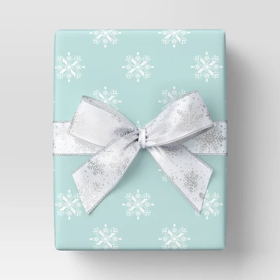 30” 20 Sq Ft Christmas Roll Wrap White Snowflakes On Light Blue - Wondershop™ 3 30” 20 Sq Ft Christmas Roll Wrap White Snowflakes On Light Blue - Wondershop™